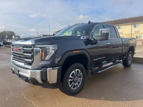 2024 GMC Sierra 2500 SLT
