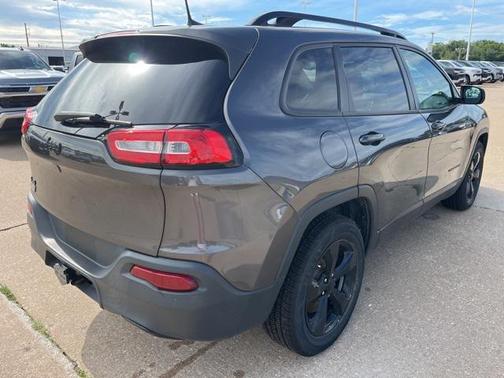 2018 Jeep Cherokee Latitude
