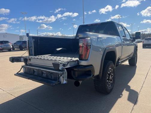 2025 GMC Sierra 2500 AT4