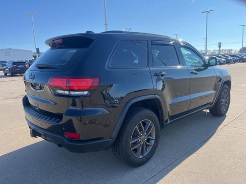 2016 Jeep Grand Cherokee 75th Anniversary
