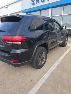 2016 Jeep Grand Cherokee 75th Anniversary