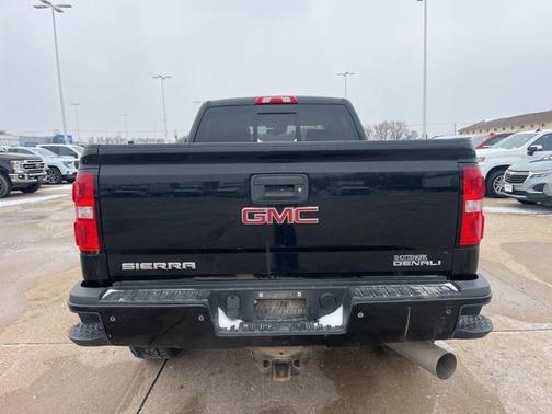 2018 GMC Sierra 2500 Denali
