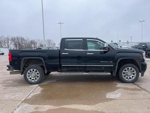 2018 GMC Sierra 2500 Denali
