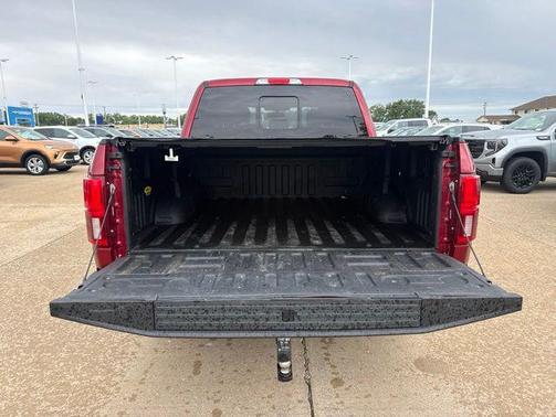 Ruby Red Metallic Tinted Clearcoat 2019 Ford F-150 Lariat