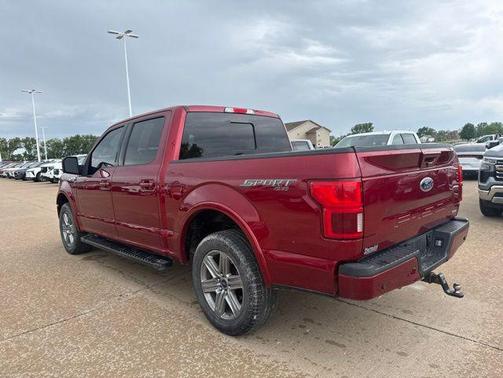 Ruby Red Metallic Tinted Clearcoat 2019 Ford F-150 Lariat