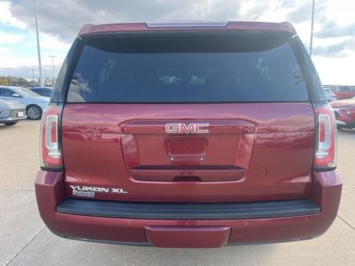 2018 GMC Yukon XL SLT