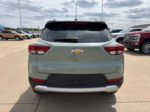 Cacti Green 2026 Chevrolet Trailblazer LT