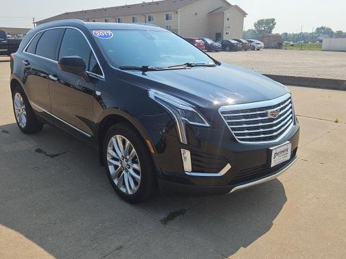 2017 Cadillac XT5 Platinum