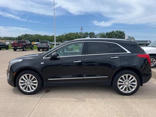 2017 Cadillac XT5 Platinum