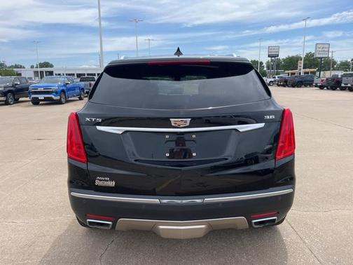 2017 Cadillac XT5 Platinum