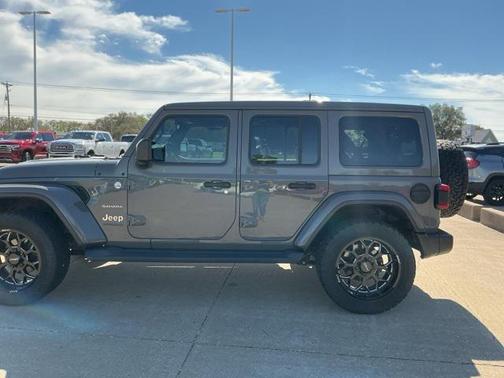 2019 Jeep Wrangler Unlimited Sahara