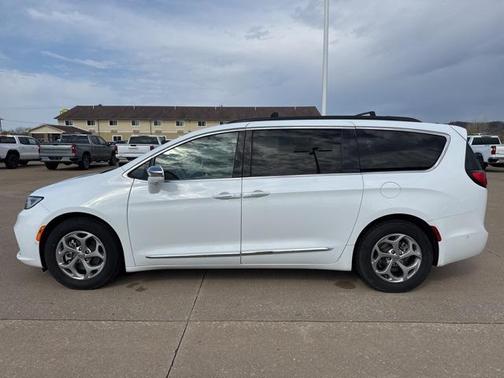2022 Chrysler Pacifica Limited