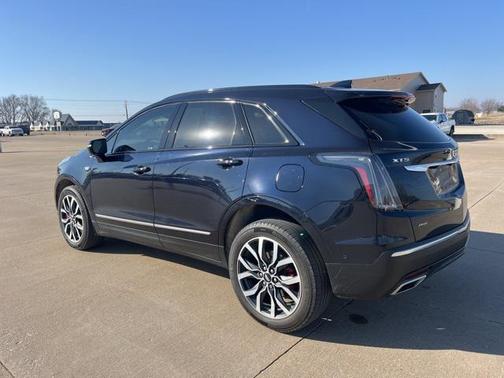 2022 Cadillac XT5 Sport