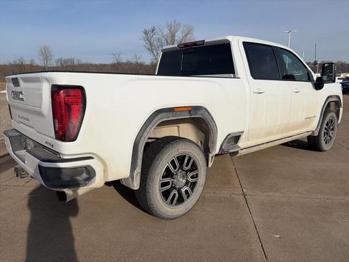 2023 GMC Sierra 2500 AT4