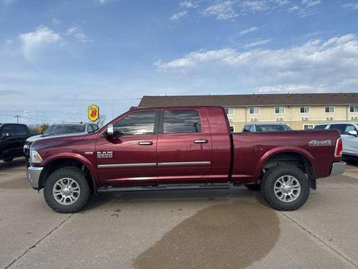 2018 RAM 2500 Laramie Mega Cab 4x4 6'4' Box