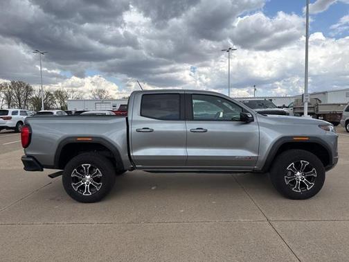 2024 GMC Canyon Base