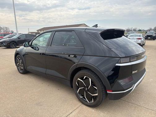 Abyss Black 2023 Hyundai IONIQ 5 SEL