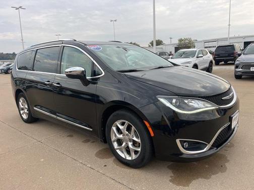 2017 Chrysler Pacifica Limited