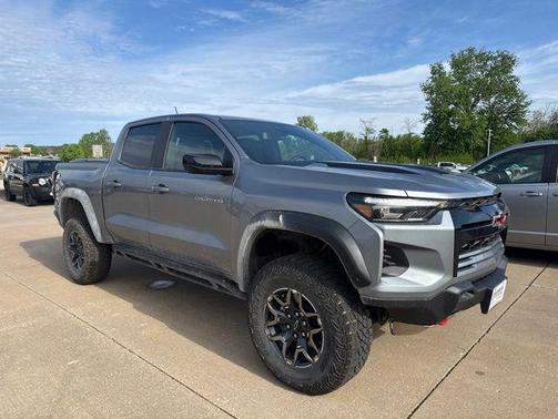 Sterling Gray Metallic 2026 Chevrolet Colorado ZR2