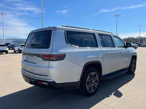 2024 Jeep Wagoneer L Series II 4x4