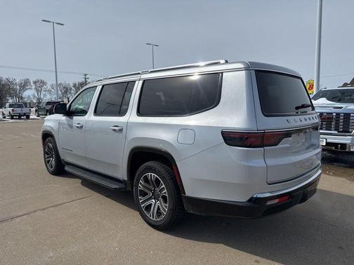 2024 Jeep Wagoneer L Series II 4x4