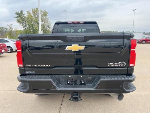 2025 Chevrolet Silverado 2500 High Country