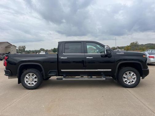 2025 Chevrolet Silverado 2500 High Country