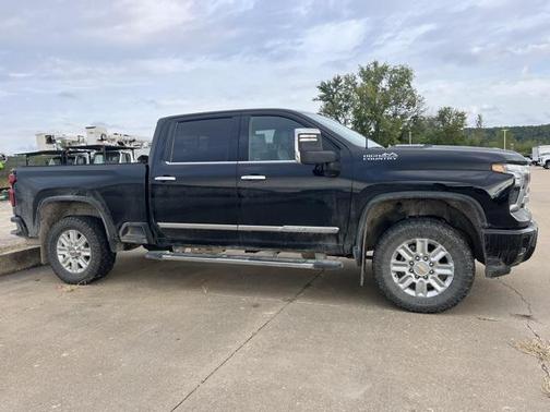2025 Chevrolet Silverado 2500 High Country