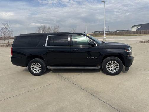 2015 Chevrolet Suburban 1500 LT