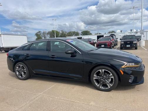 2021 Kia K5 EX