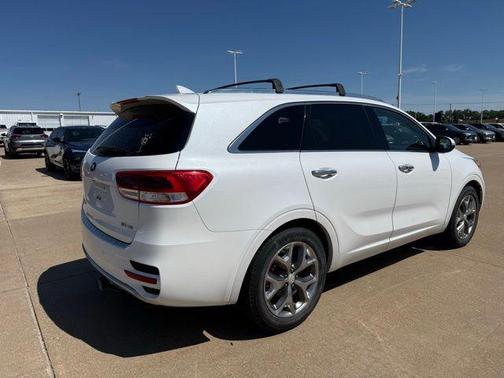 Snow White Pearl 2016 Kia Sorento SX