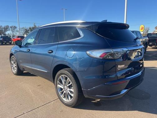 2024 Buick Enclave Avenir AWD