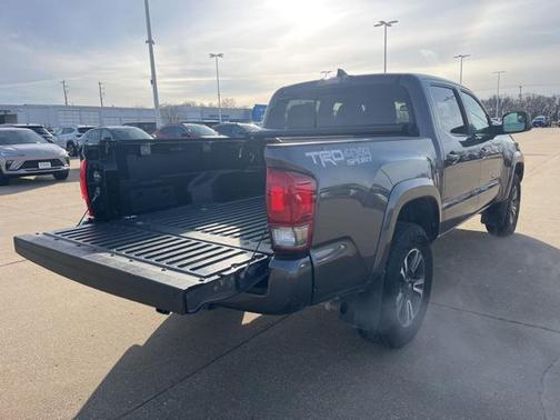 2017 Toyota Tacoma TRD Sport