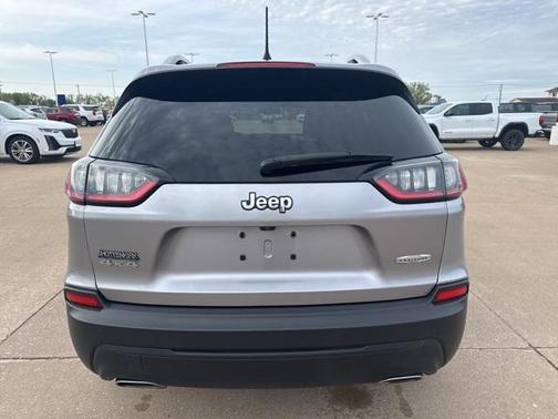 2019 Jeep Cherokee Latitude