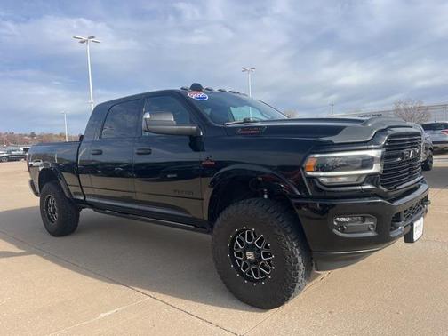 2022 RAM 2500 Laramie Mega Cab 4x4 6'4' Box