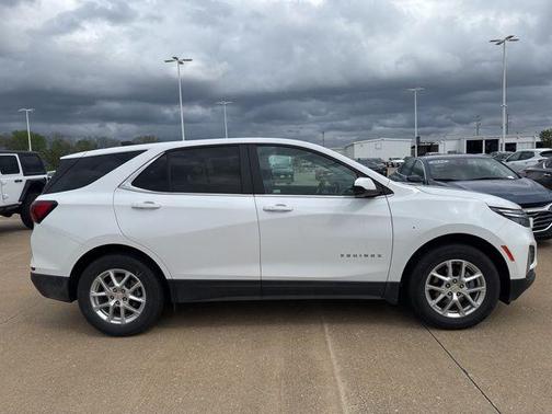 Summit White 2024 Chevrolet Equinox 1LT