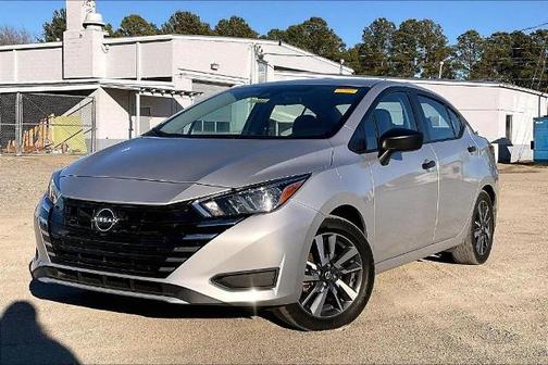 2023 Nissan Versa 1.6 S