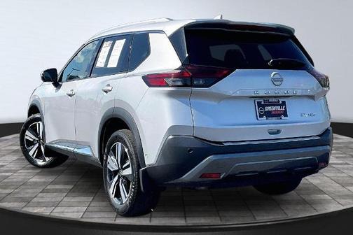 Brilliant Silver Metallic 2023 Nissan Rogue SL