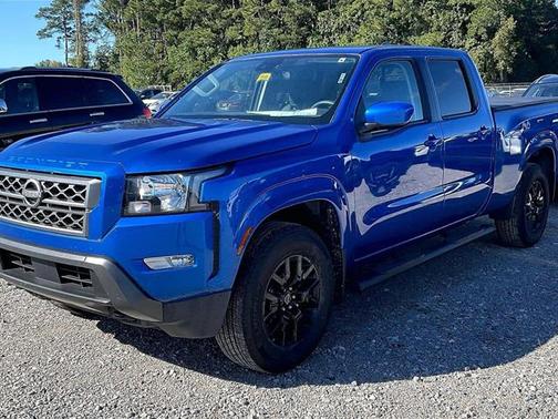 Bluestone Pearl 2024 Nissan Frontier SV