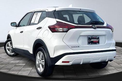 2024 Nissan Kicks S