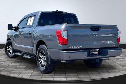 Gun Metallic 2024 Nissan Titan SV