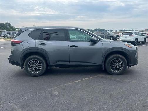 Gun Metallic 2025 Nissan Rogue S
