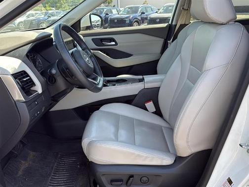 White 2023 Nissan Rogue SL