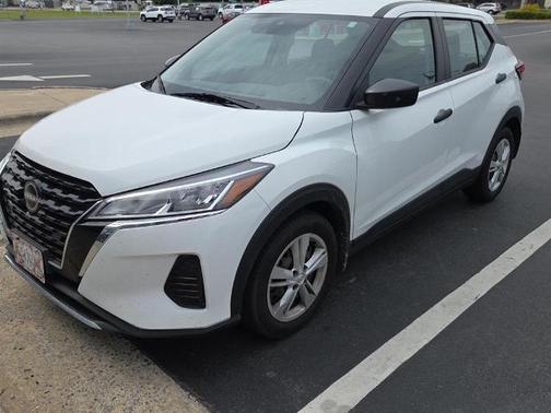 Fresh Powder 2023 Nissan Kicks S