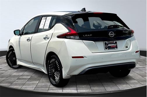 2023 Nissan Leaf SV PLUS