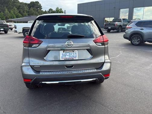 Gun Metallic 2019 Nissan Rogue S