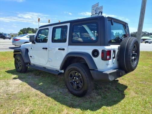 2024 Jeep Wrangler Sport