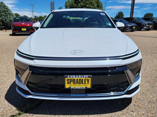 2025 Hyundai SONATA Hybrid SE