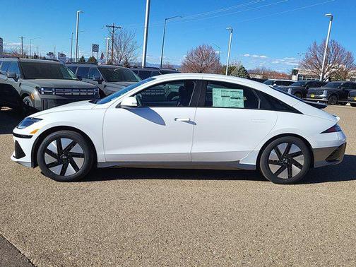 2025 Hyundai IONIQ 6 SE