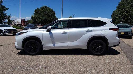 2021 Toyota Highlander L